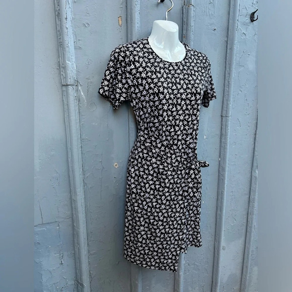 Michael  Kors Faux Wrap Front Dress, size xs - Picture 7 of 12